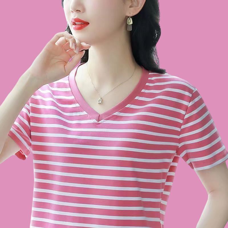 高端短袖t恤女夏时尚洋气妈妈桃心v领半袖宽松大码显瘦条纹上衣女