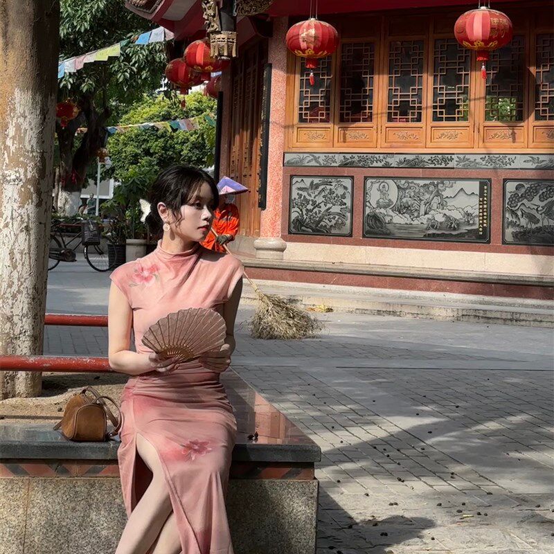自制 仙女粉浪漫花朵连衣裙女夏季新中式收腰显瘦开叉吊带裙子
