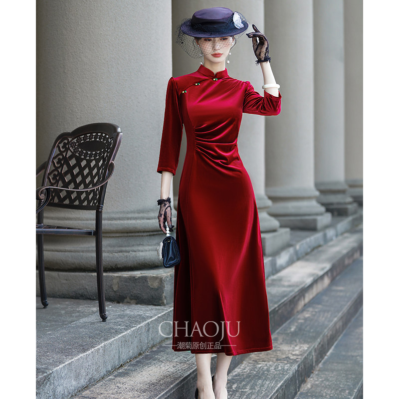 喜婆婆婚宴装红色旗袍长袖丝绒妈妈礼服高贵洋气年轻款改良连衣裙