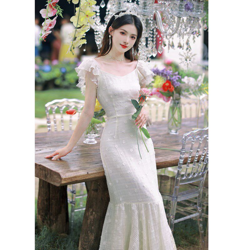 法式重工刺绣浪漫轻奢轻婚纱鱼尾连衣裙女初恋小白裙度假订婚礼服