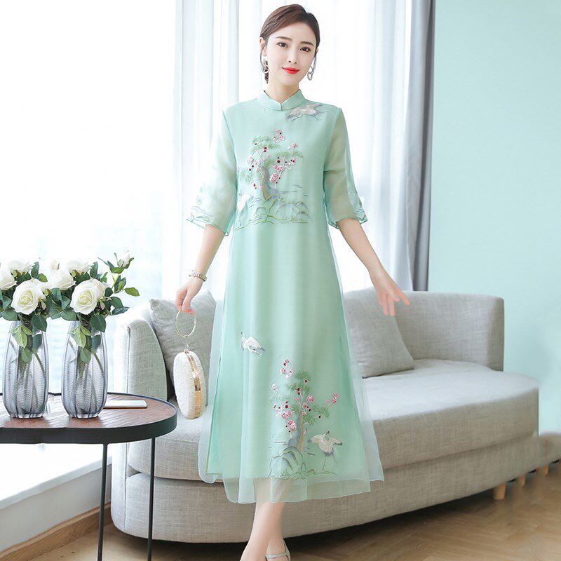 刺绣改良旗袍连衣裙女2024夏季胖mm大码显瘦女士妈妈雪纺绣花长裙