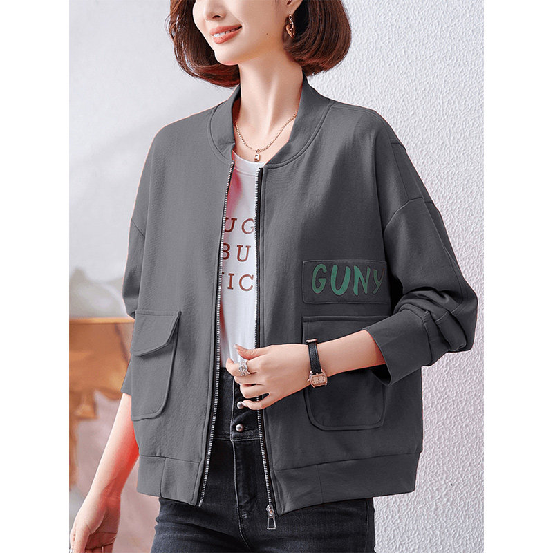 女士短款卫衣外套小个子中年妈妈春秋季新款休闲宽松百搭棒球上衣