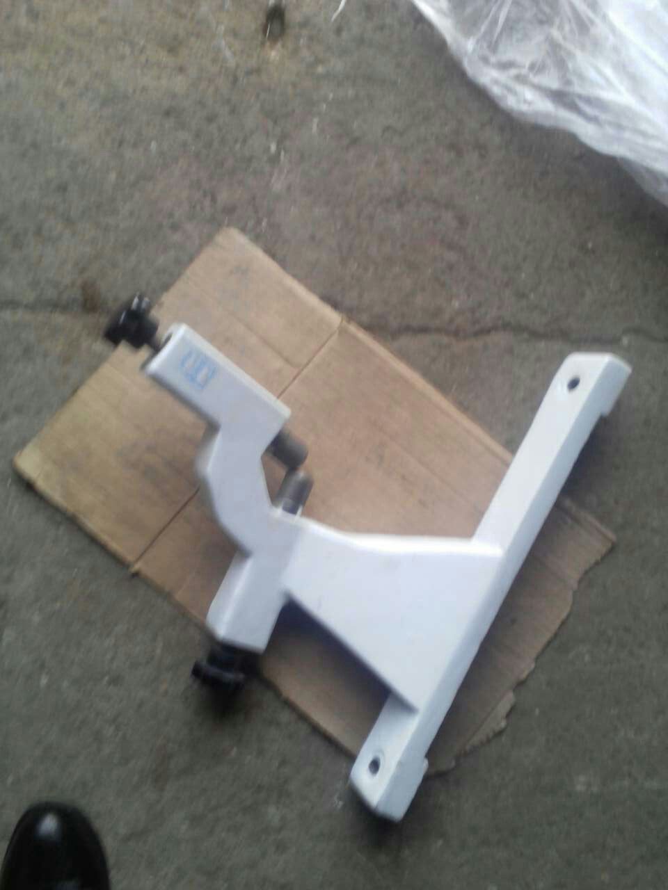 沈阳数控车床配件CAK6150 CAK5085跟刀架 20-80 原厂跟刀架