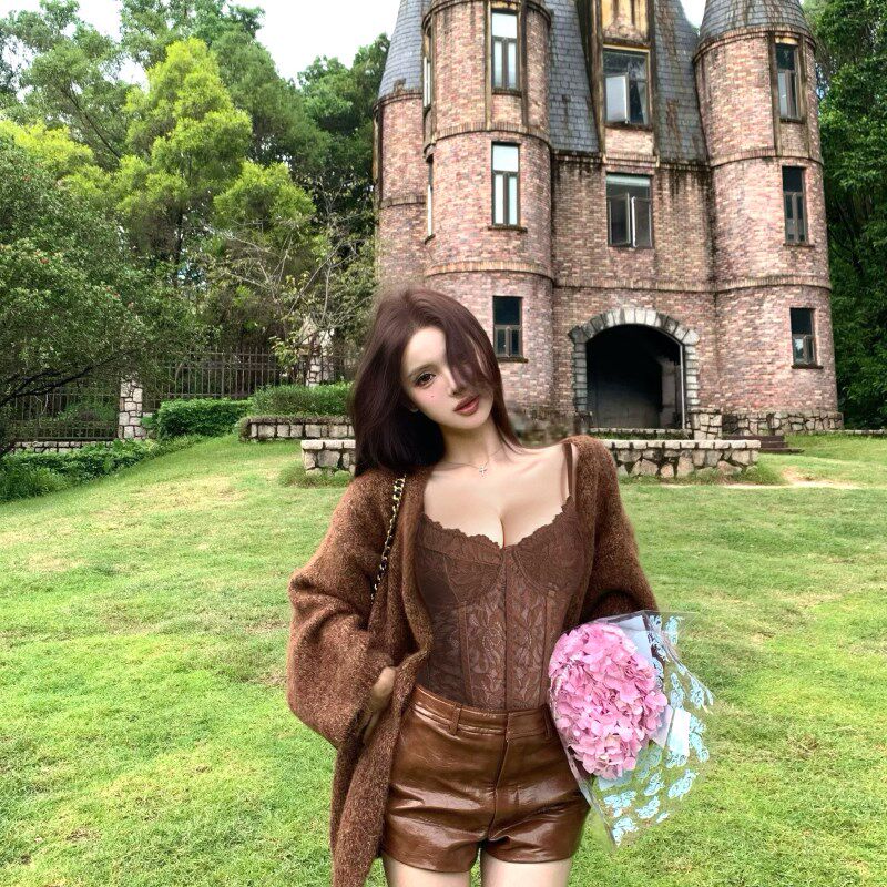 慵懒长袖针织毛衣外套蕾丝吊带背心女秋季套装pu皮直筒短裤三件套