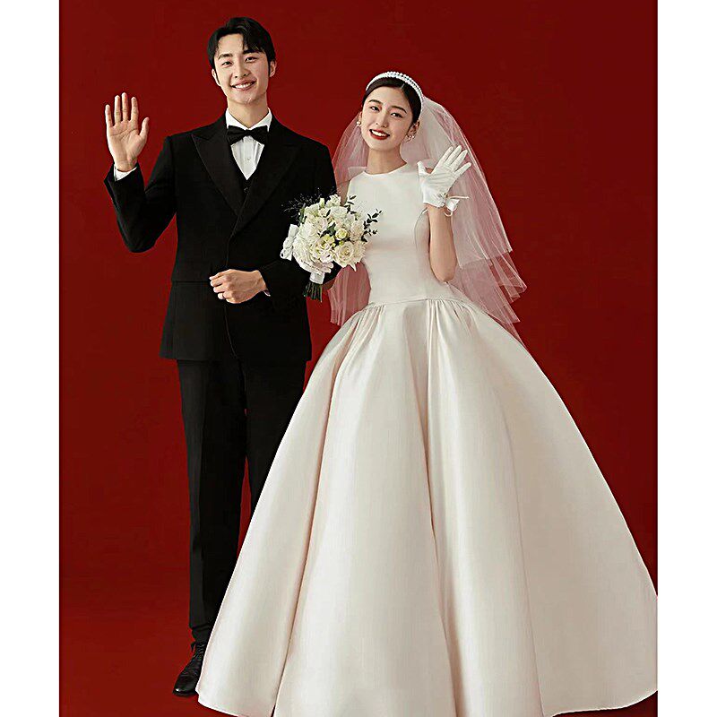 法式抹胸轻婚纱小个子简约大气主纱复古缎面迎宾礼服裙新娘出门纱