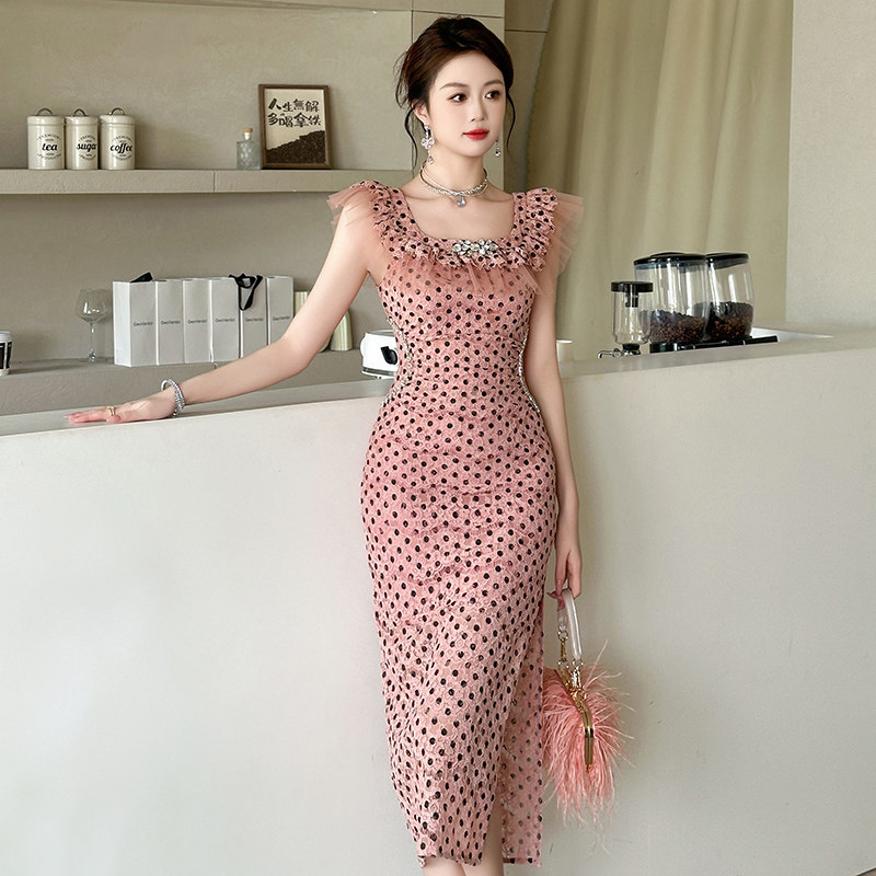 轻熟风蕾丝波点连衣裙女2025新款开叉过膝中长款无袖包臀修身裙子
