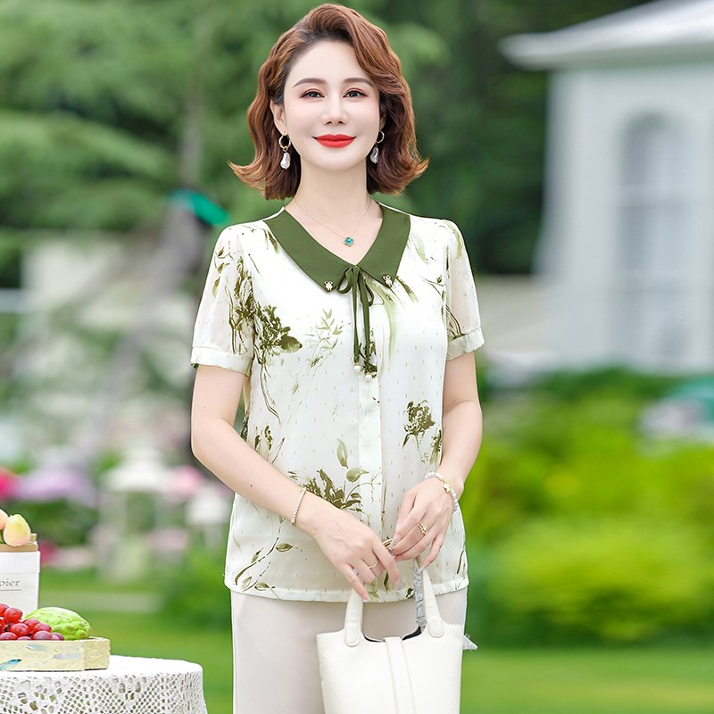 新款妈妈夏装短袖T恤上衣中年妇女洋气减龄套装中老年女雪纺小衫