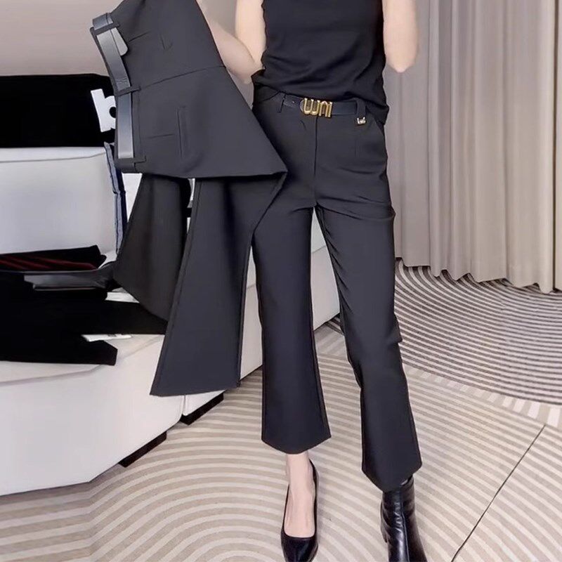 大码女装高腰显瘦窄版休闲西装裤子女春季新款弹力修身微喇叭裤子
