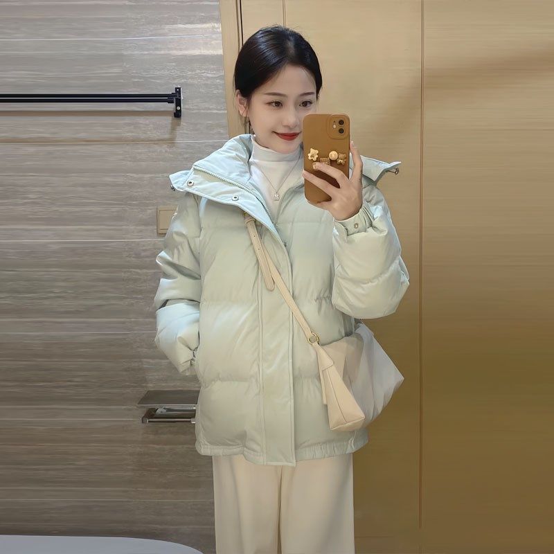 超好看浅绿色连帽短款羽绒棉袄女2024年韩系冬装新款小个子面包服