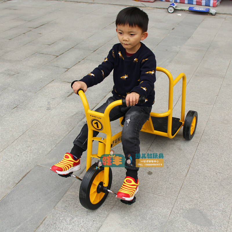 幼儿园亲子园 户外运动休闲 健身器材 儿童脚踏车 幼儿兜风车8011