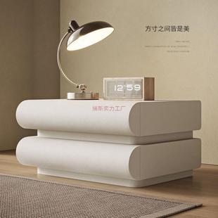 2025新款红奶油风白色床头柜意WSG质式极简卧室实木皮床边网收纳