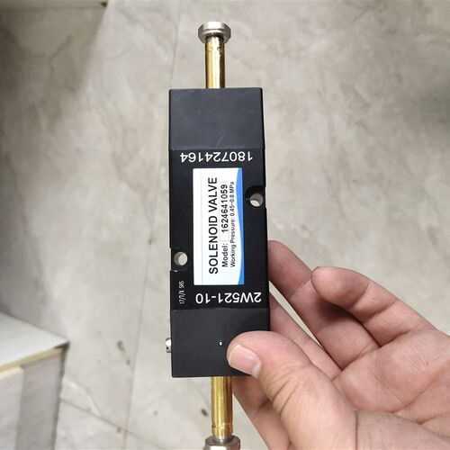2W521-10双控SOLENOID VALVE电磁阀1624641059  AC/PN:1624641059