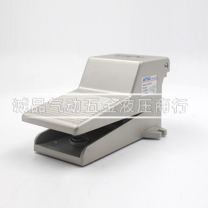 airTAC亚德客两位五通 脚踏阀 脚踩开关4F210-08 4F210-08LG 带锁