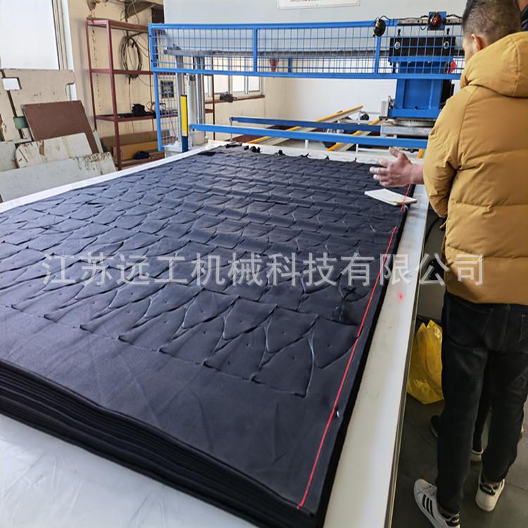 厂家供应全自动鞋垫鞋帽裁断机移动头裁断机海绵吸塑下料机