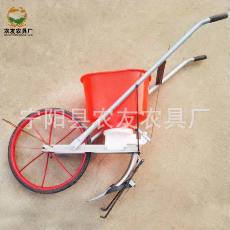人撒力小推车肥快递发货SAM撒播机撒化肥车撒肥机化手推撒肥料机