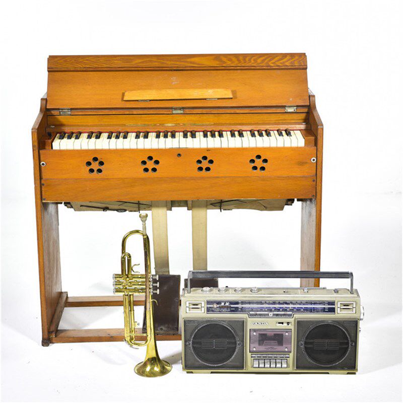 旧脚踏风琴装饰老钢琴乐器艺术文艺摆设酒吧怀旧R场所木质老式摆
