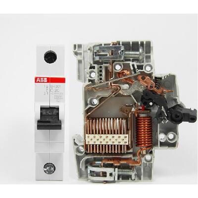 AB小B型断路器1PC型SH201-C4C6开C10C16C3DXK2C40C63A空气关