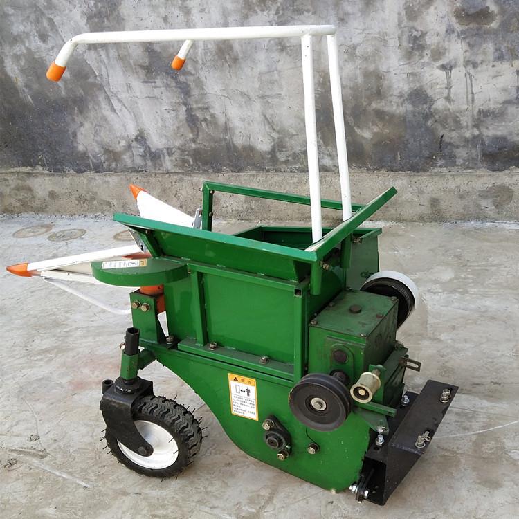 山地丘陵掰棒子机秸秆粉碎动便还田机扶玉米收获机移方4YD-1手省