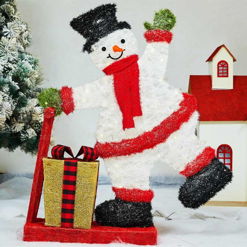 耶诞节树老人发光雪人商场酒店喷雪橱H窗大型摆件装饰耶诞场景布