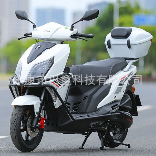 全新车国四电喷UY125摩托车水冷150cc轻便燃油助力踏板代步摩托车