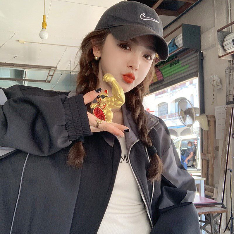 时尚休闲黑色拼接外套女春秋新款小个子设计高级感短款棒球服夹克