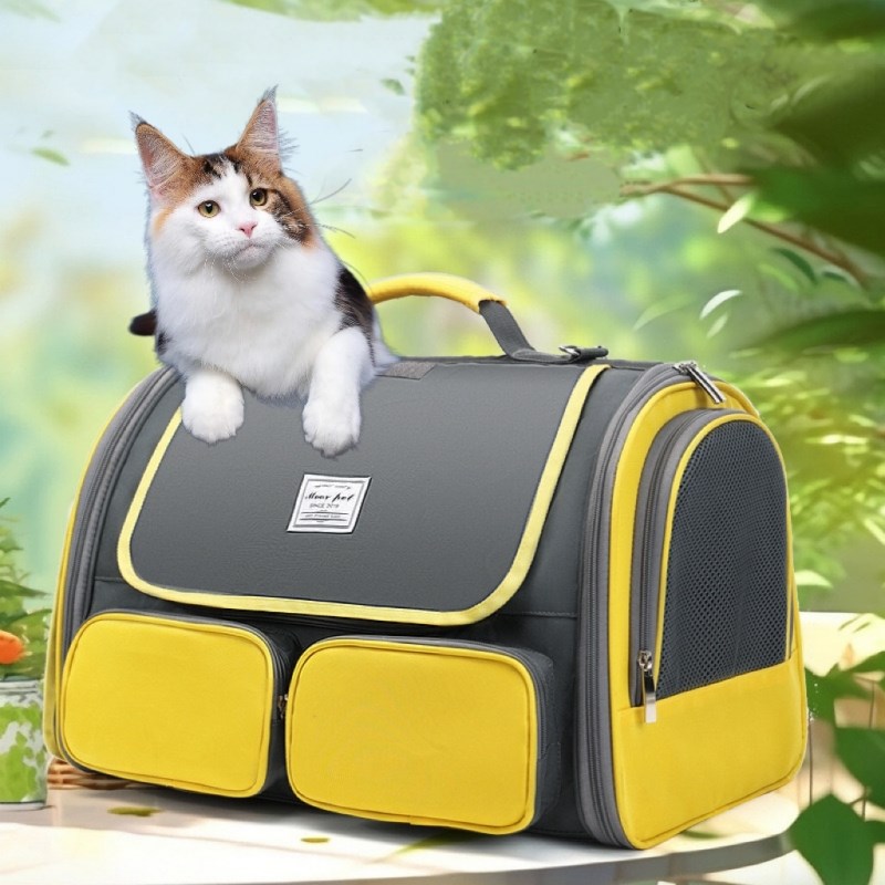 防应激猫包外出便携大容量轻便款宠物狗包冬天保暖手提斜挎高颜值