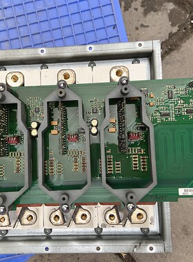 伟肯变频器NXS-NXP系触发驱动板530I  PC00528D SKIIP613GB123CT