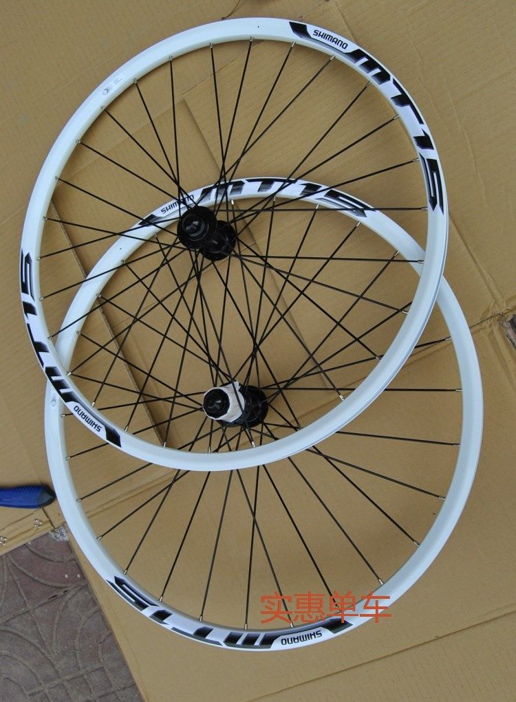 盒装行货  shimano MT15 山地车轮组 中锁 26寸
