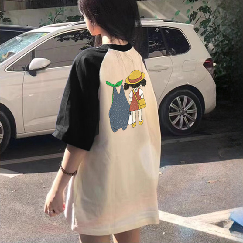 女装纯棉插肩短袖t恤女黑白拼接卡通夏季新款宽松减龄中长款上衣