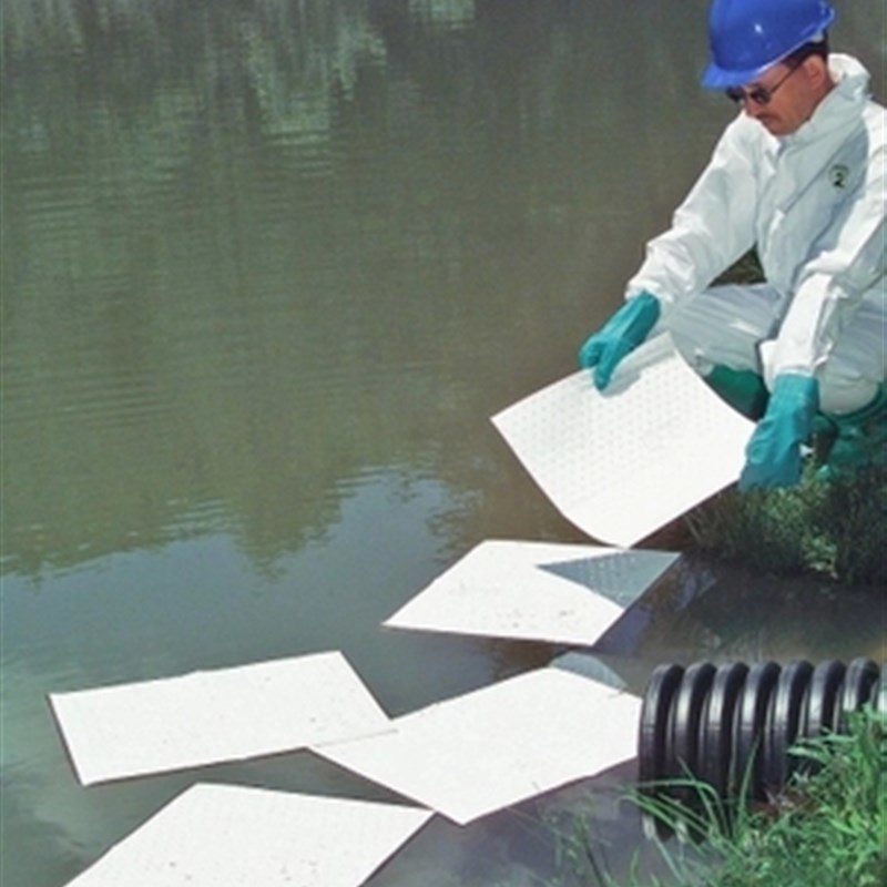 供应水池吸油材料 只吸油不吸水 水池吸油纸 工业吸油纸
