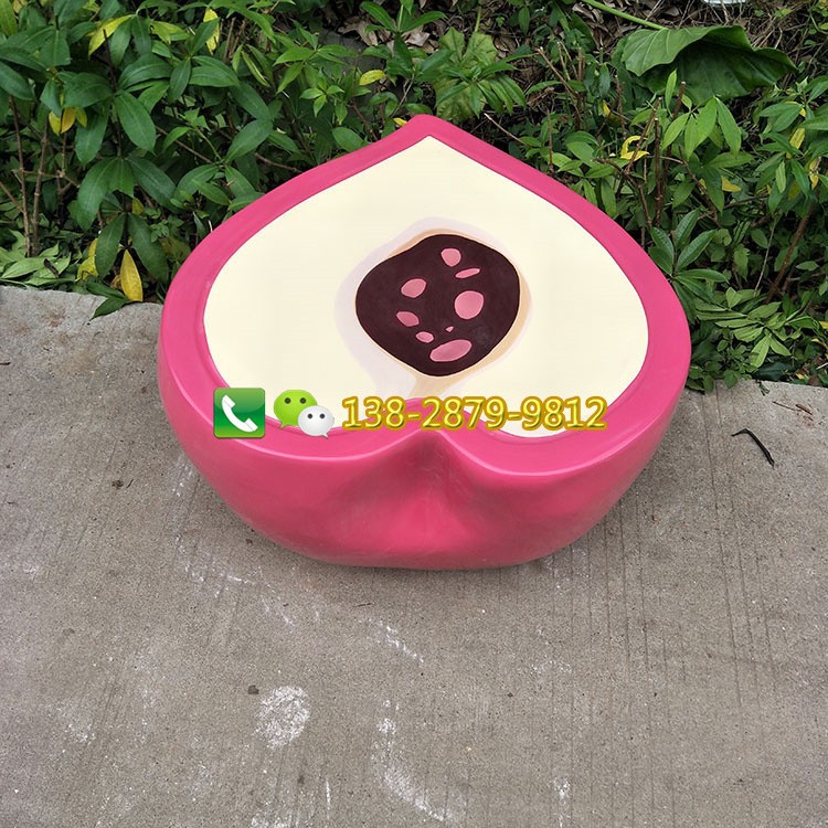 玻璃钢仿真桃子坐凳景观雕塑