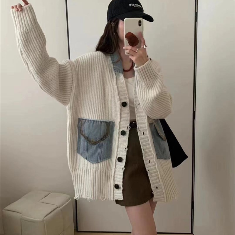 2024秋冬新款韩版宽松慵懒风拼接牛仔毛衣外套女中长款针织开衫潮