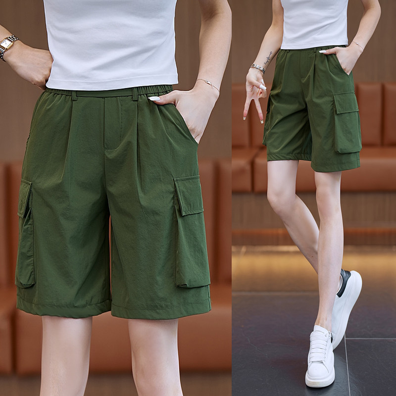 军绿色工装短裤女2025夏季新款薄款多口袋冰丝速干休闲五分中裤子