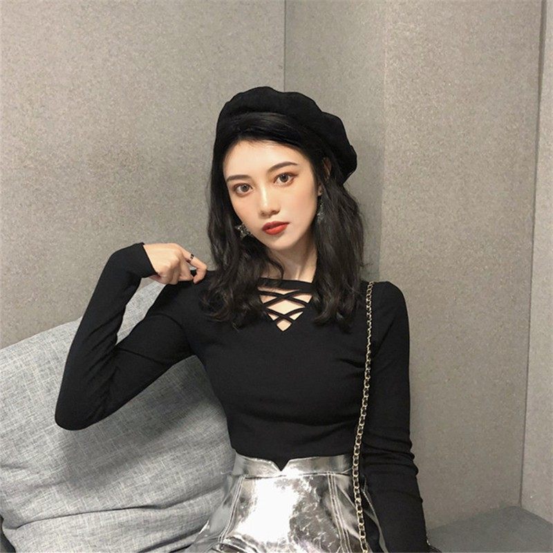 修身黑色长袖T恤女冬新款镂空交叉带百搭上衣内搭打底衫紧身小衫