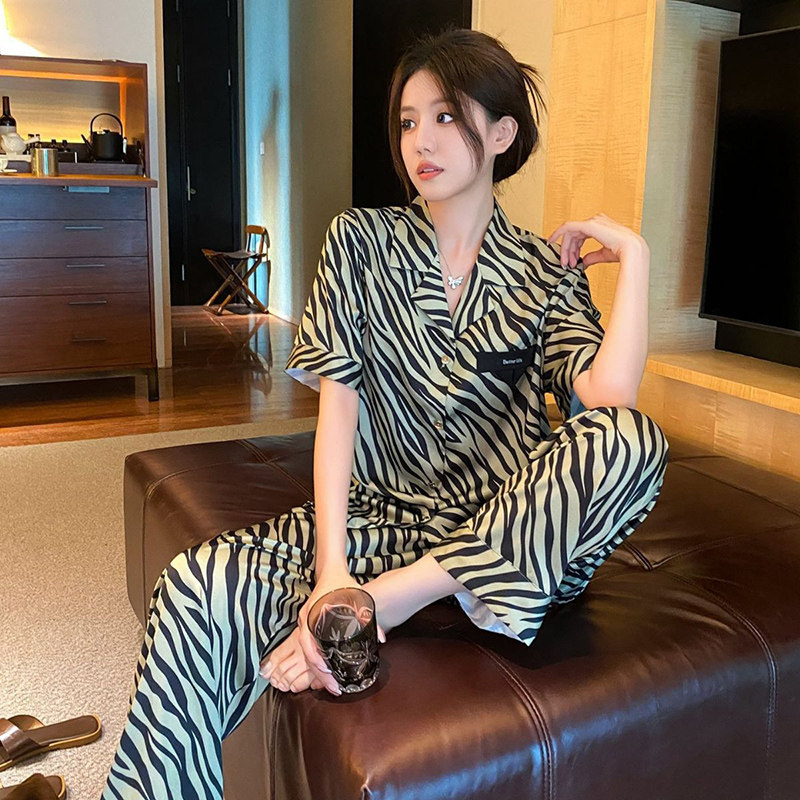 冰丝睡衣女春秋款网红风薄款短袖条纹夏季家居服时尚宽松开衫套装