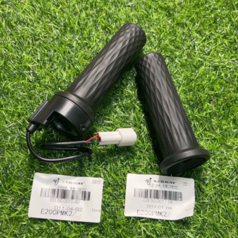 适用九9号原装手把套E200pMk2转把套F90M80CM85CM95C小牛通用配件