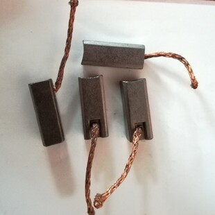 汽车电子风扇风机碳刷 7X7 7X8mm适用车型江铃 皮卡 货车
