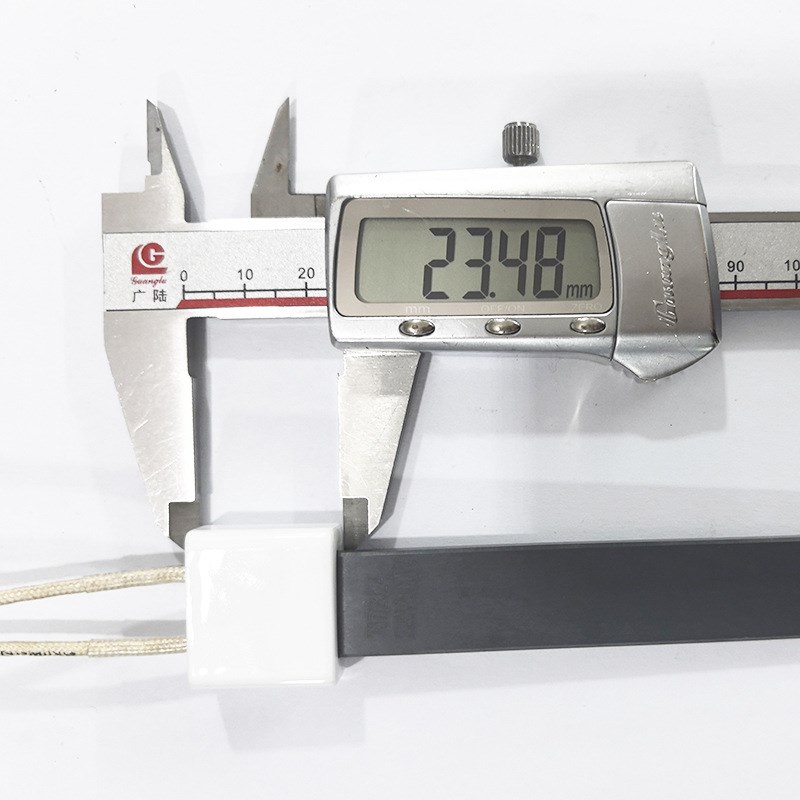 氮化硅陶瓷发热片TH128 1281740 220V,600W,线S长30cm热处理加工