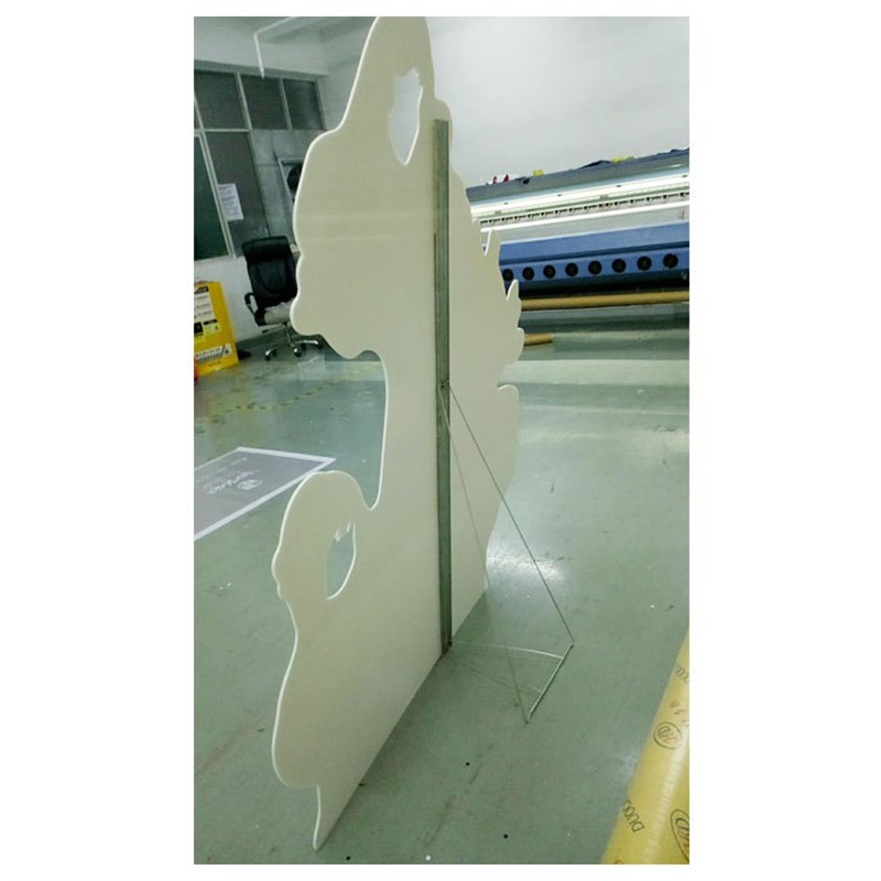 人脸镂空拍照人形立牌  主题活动pvc雪弗板人像广告立牌拍照道具