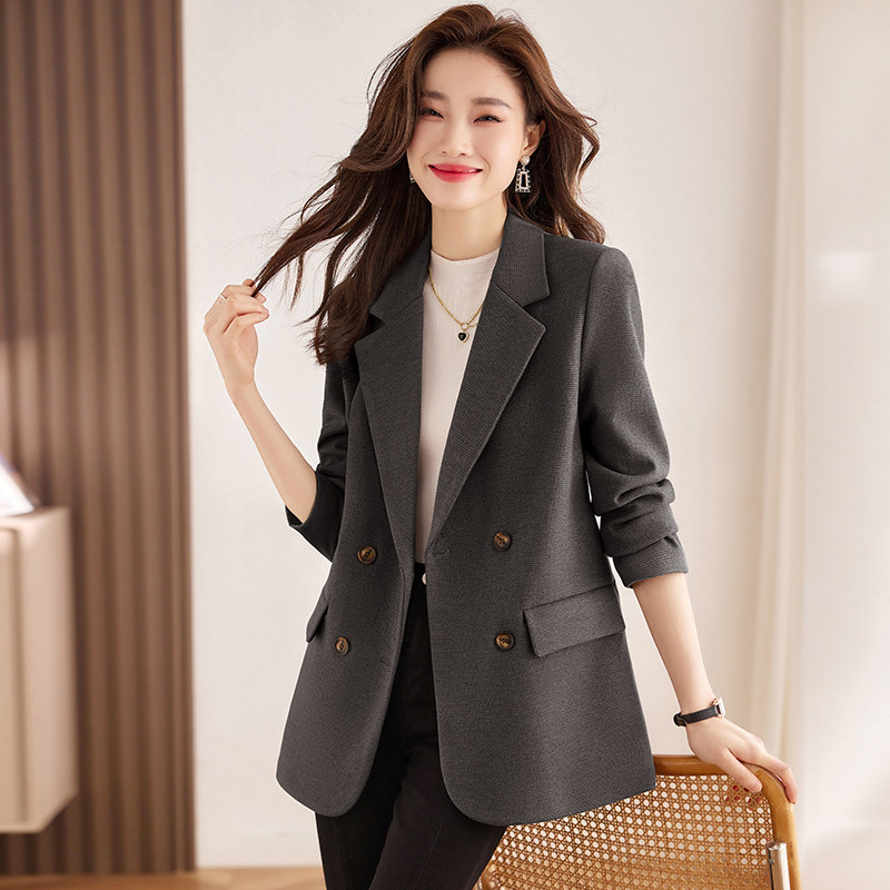 灰色毛呢西装外套女秋冬季2024新款高级感大码休闲女士加厚小西服