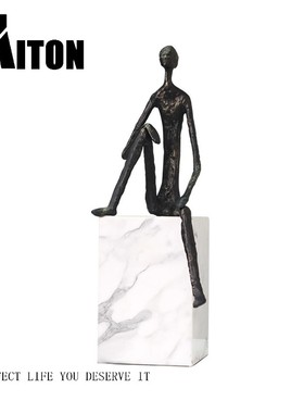 现代简约黑色抽象人像雕塑摆件样板房售楼处玄R关坐姿人物软装饰