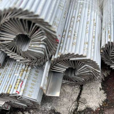 不锈钢包边条90度直角门边压条室内厨房厕所门档条焊接装饰门配件