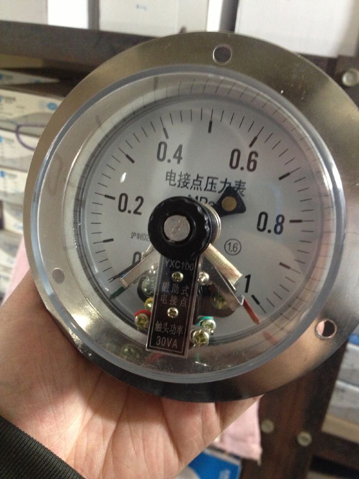 上川仪表YXC100Zs轴向带边磁助式电接点压力表0-1MPA