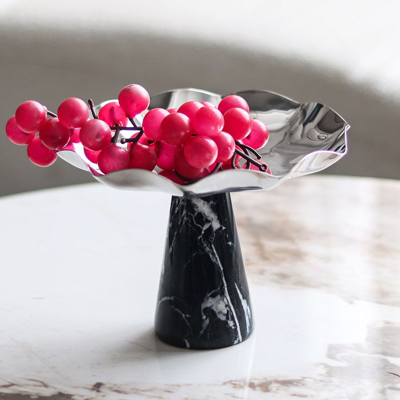 现代设计师大理石果盘抽象金属水果盘桌面收纳托盘轻奢装饰品摆件