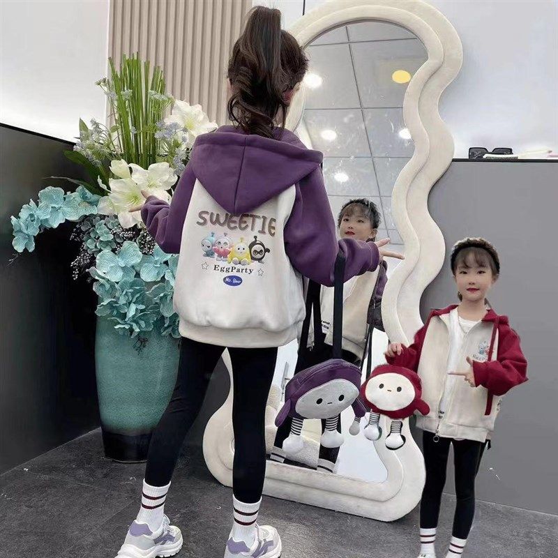 女童秋冬卡通印花连帽加厚卫衣外套2024新款洋气女孩网红拼色上衣