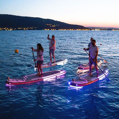 AquaMarina/乐划24新品GLOW霓虹号发光sup充气冲浪桨板站立划水板