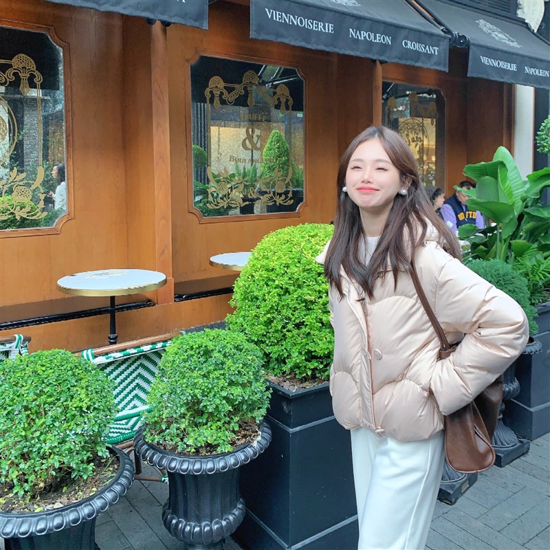 小小家 24年冬短款小泡芙羽绒服连帽甜美小个子小码保暖上衣外套