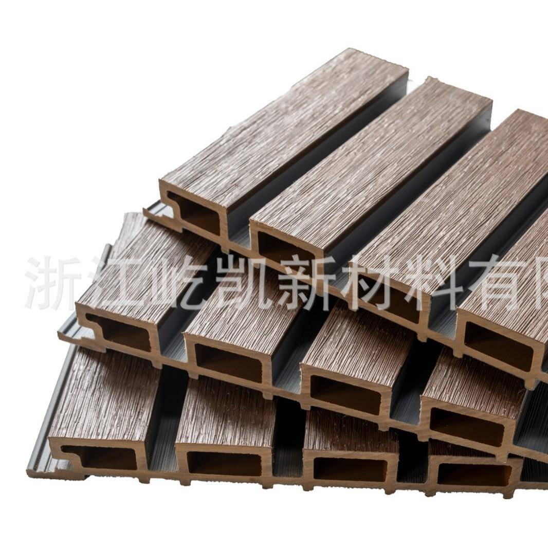 户外塑木厂家庭院塑木长城板围栏室外防腐木栅栏木塑墙板阳台