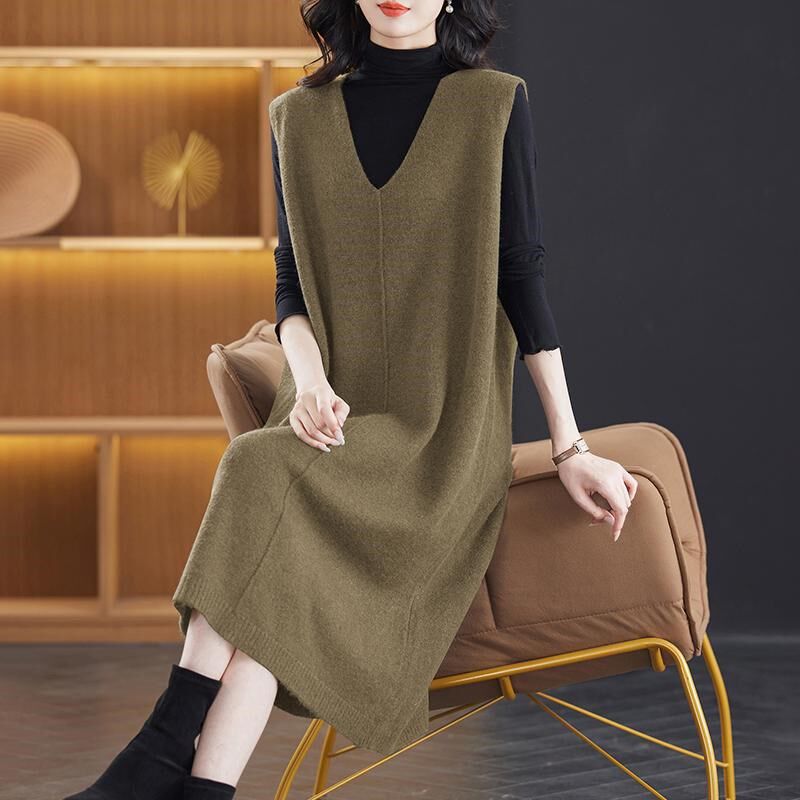 妈妈加肥加大码秋冬马甲女v领针织连衣裙过膝无袖毛衣坎肩背心裙