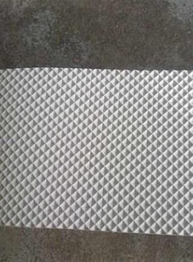 供应绿色白色蓝色钻石砖石纹输送带,防滑输送带,小钻石纹输送带